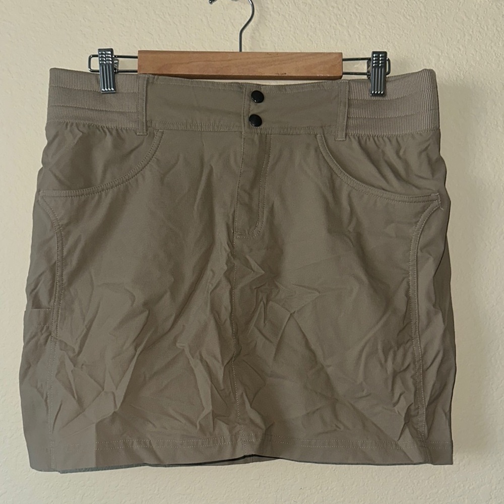 Title Nine Recycled Clamber 2.0 Hiking Skort Size 12